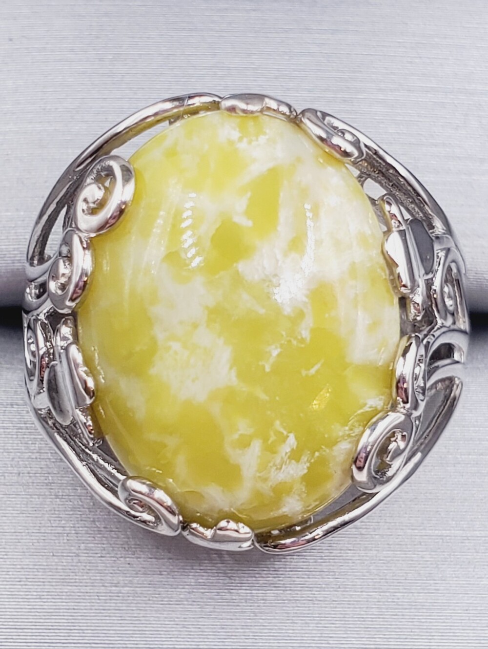 Marble Clover Ring